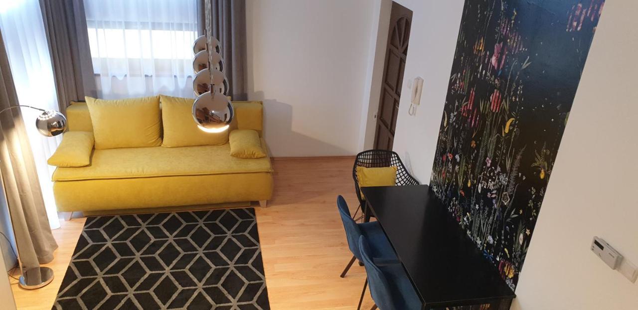 Grand Paradise Apartman Miskolc Exterior photo