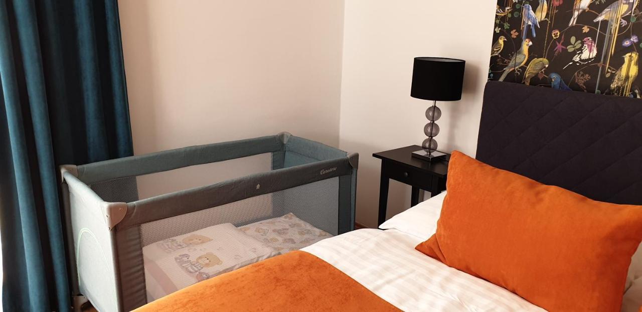 Grand Paradise Apartman Miskolc Exterior photo